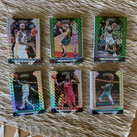 2018-2019 Panini Prizm Basketball Cards - Picture 2 of 3